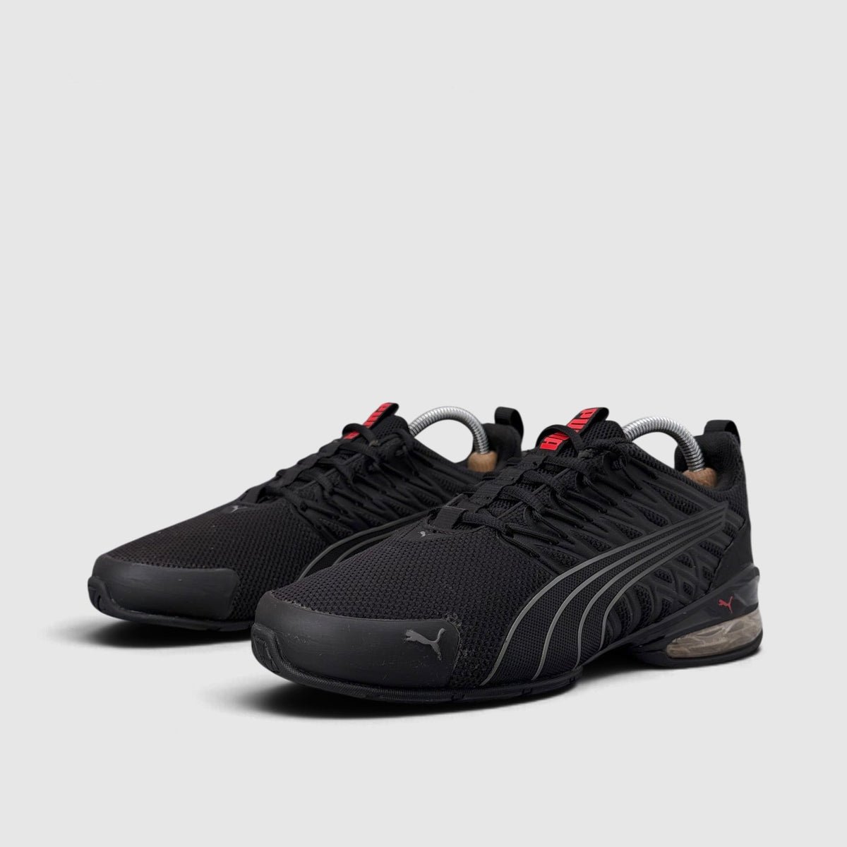 Puma Voltaic Evo Black, buty sportowe męskie w bardzo dobrym stanie rozmiar 41, para butów