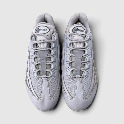 Nike Air Max 95 Wolf Grey, buty sportowe męskie w bardzo dobrym stanie rozmiar 44, widok z góry