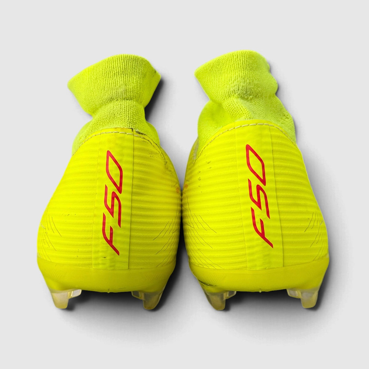 Adidas F50 League, buty sportowe męskie w bardzo dobrym stanie rozmiar 41 1/3, widok z tyłu