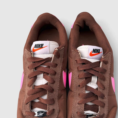 Nike Classic Cortez, buty sportowe damskie w bardzo dobrym stanie rozmiar 38.5, język buta