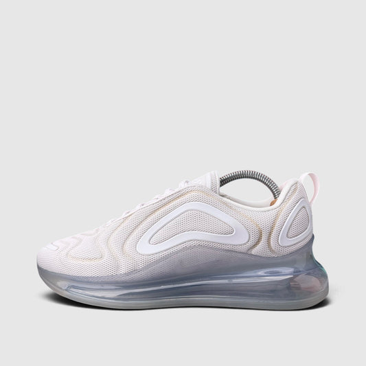 Nike Air Max 720 Metallic Platinum, buty sportowe męskie nowe rozmiar 42, boczny profil, lewa strona