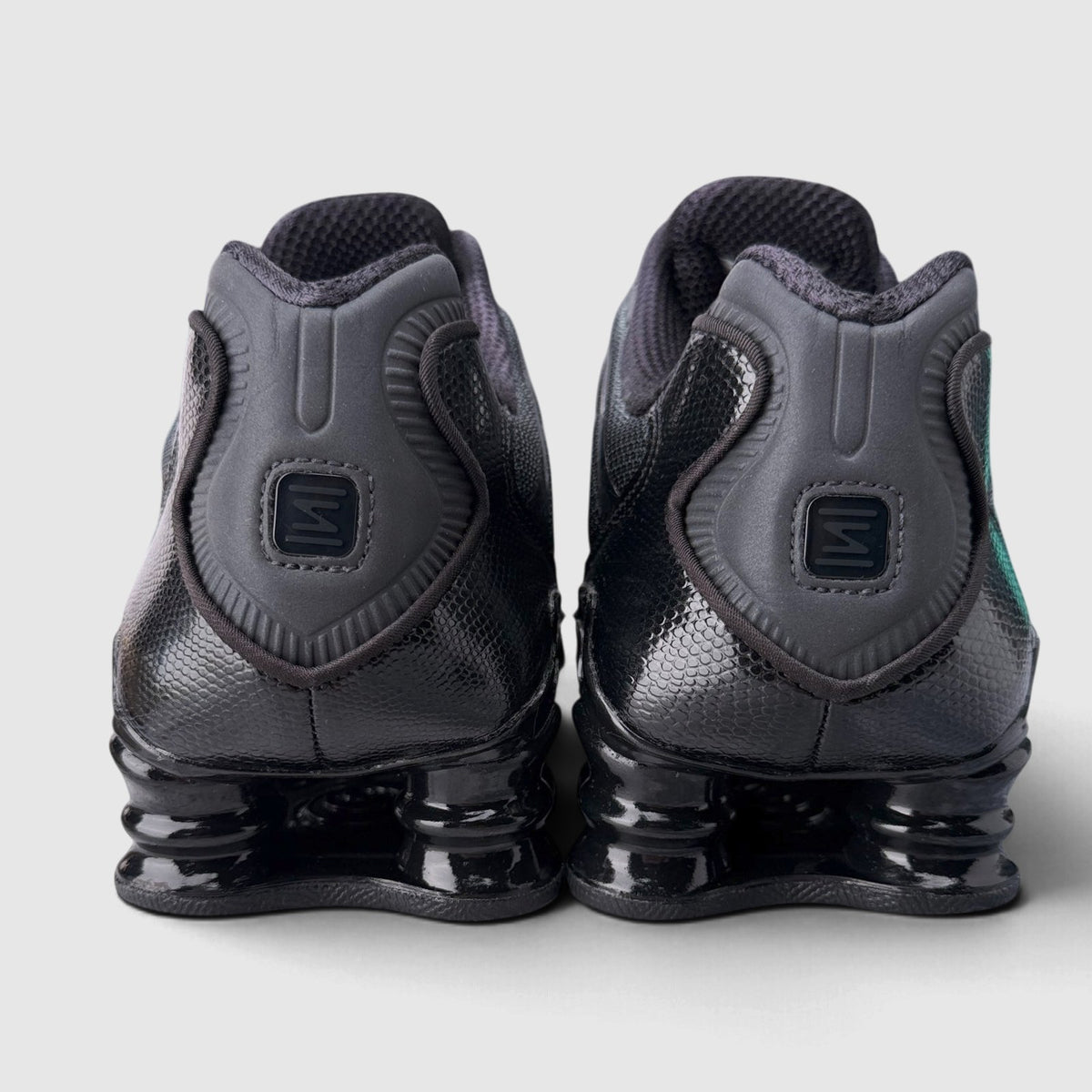 Nike Shox TL, buty sportowe męskie w bardzo dobrym stanie rozmiar 45, widok z tyłu