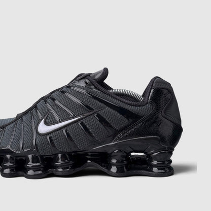 Nike Shox TL, buty sportowe męskie w bardzo dobrym stanie rozmiar 45, boczny profil, lewa strona