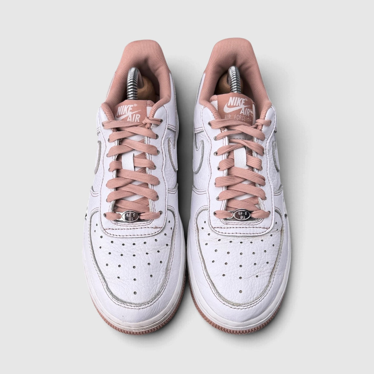 Nike Air Force 1 '07 Mini Jewel, buty sportowe damskie w bardzo dobrym stanie rozmiar 38, widok z góry
