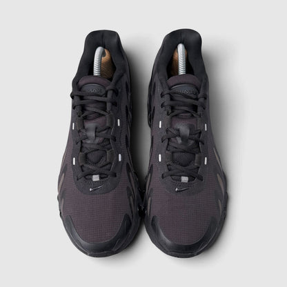 Nike Air Max DN8 Triple Black, buty sportowe męskie w bardzo dobrym stanie rozmiar 42, widok z góry