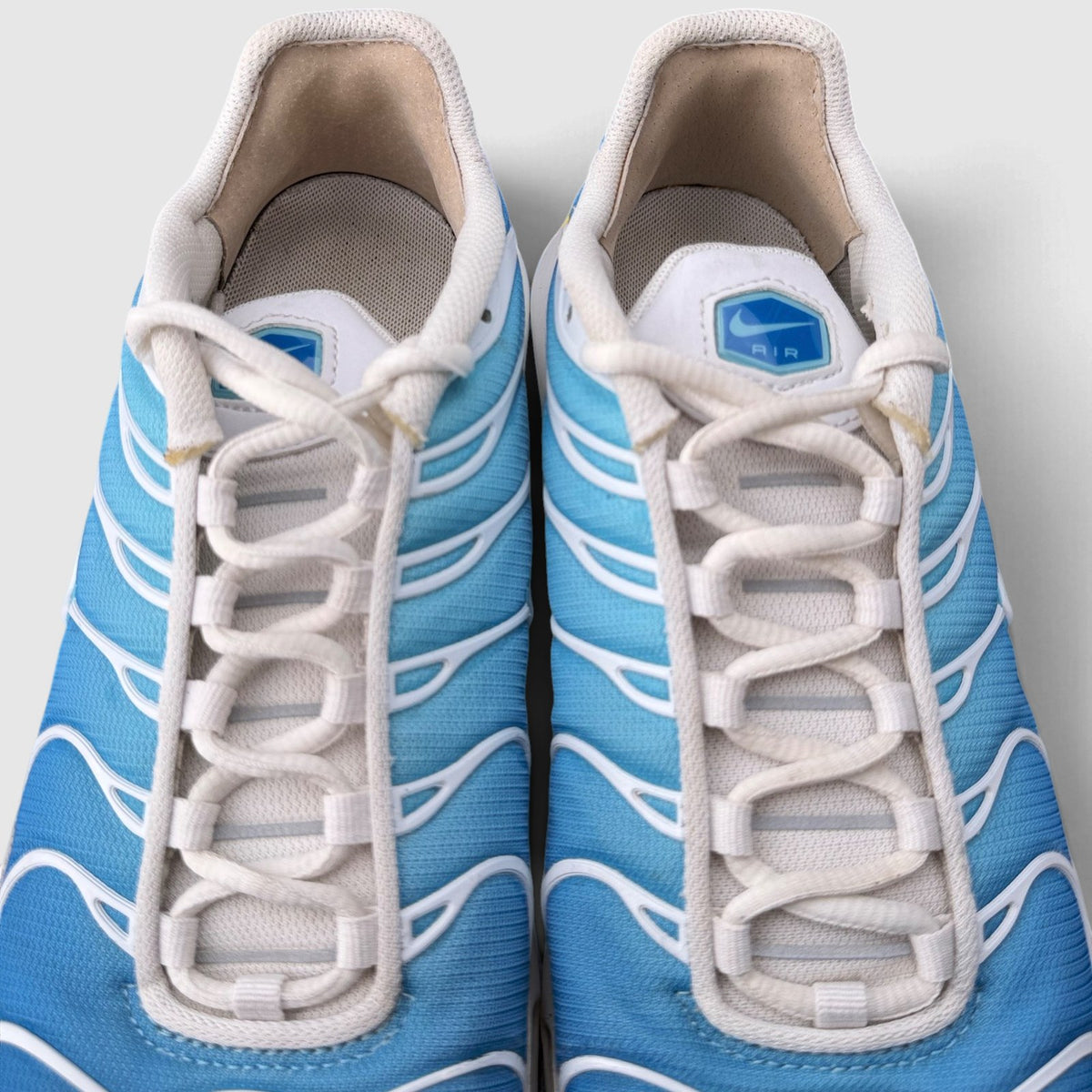 Nike Air Max Plus, buty sportowe męskie w bardzo dobrym stanie rozmiar 42, widok z góry