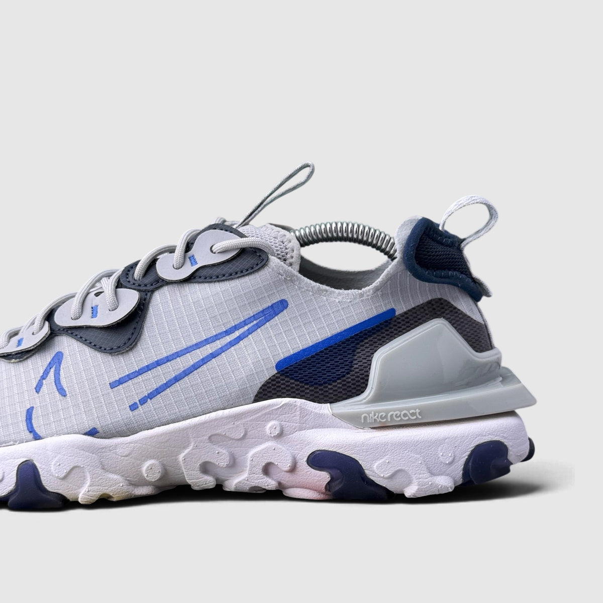 Nike React Vision Grey Blue, buty sportowe męskie w bardzo dobrym stanie rozmiar 43, detal