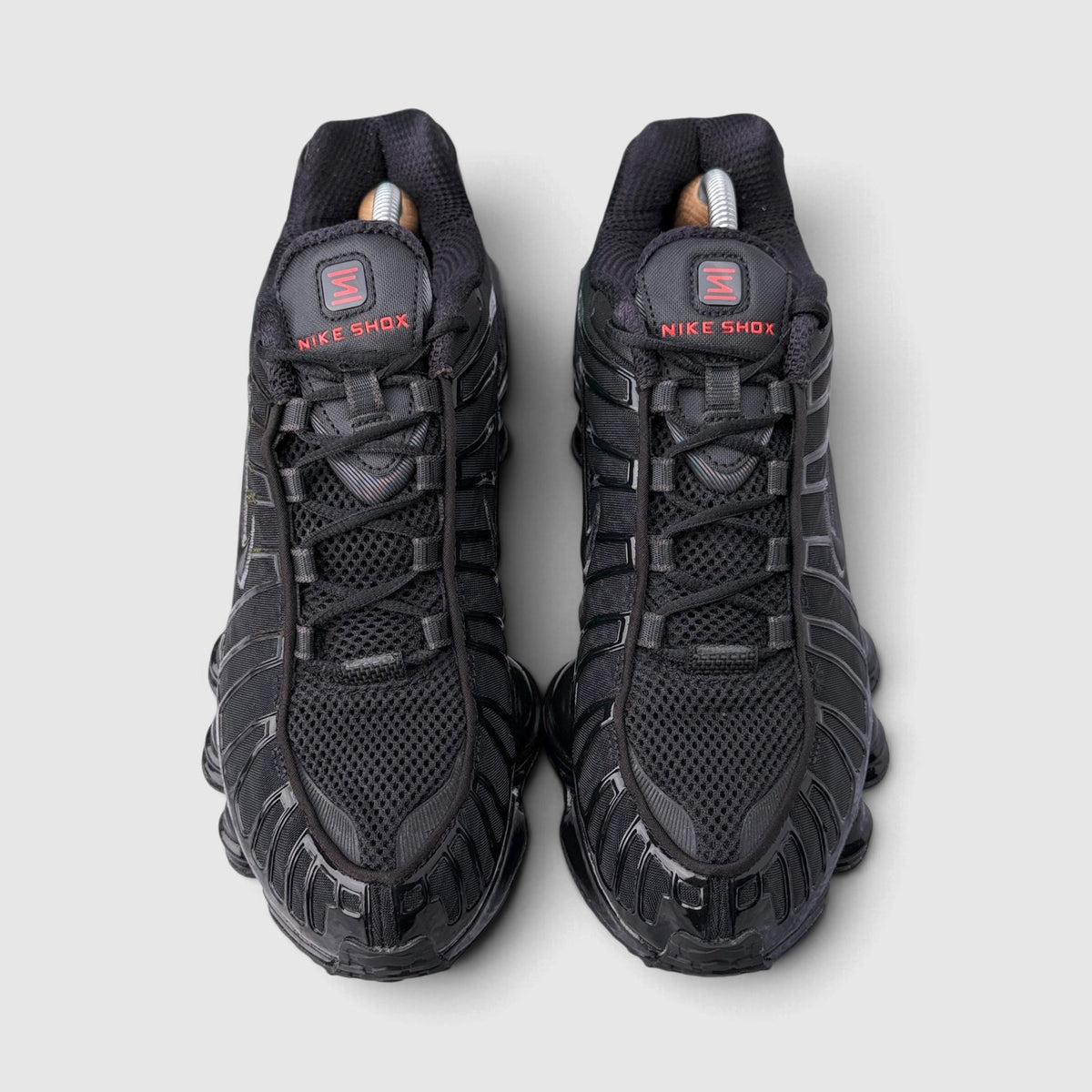 Nike Shox TL Metallic Hematite, buty sportowe męskie w bardzo dobrym stanie rozmiar 43, widok z góry