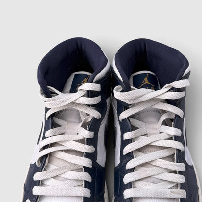 Jordan Air Jordan 1 Mid White Metallic Gold Obsidian, buty sportowe męskie w bardzo dobrym stanie rozmiar 42.5, widok z góry