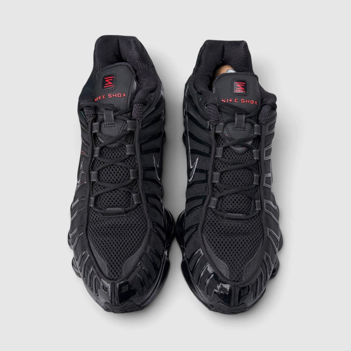 Nike Shox TL Metallic Hematite, buty sportowe męskie w bardzo dobrym stanie rozmiar 46, widok z przodu