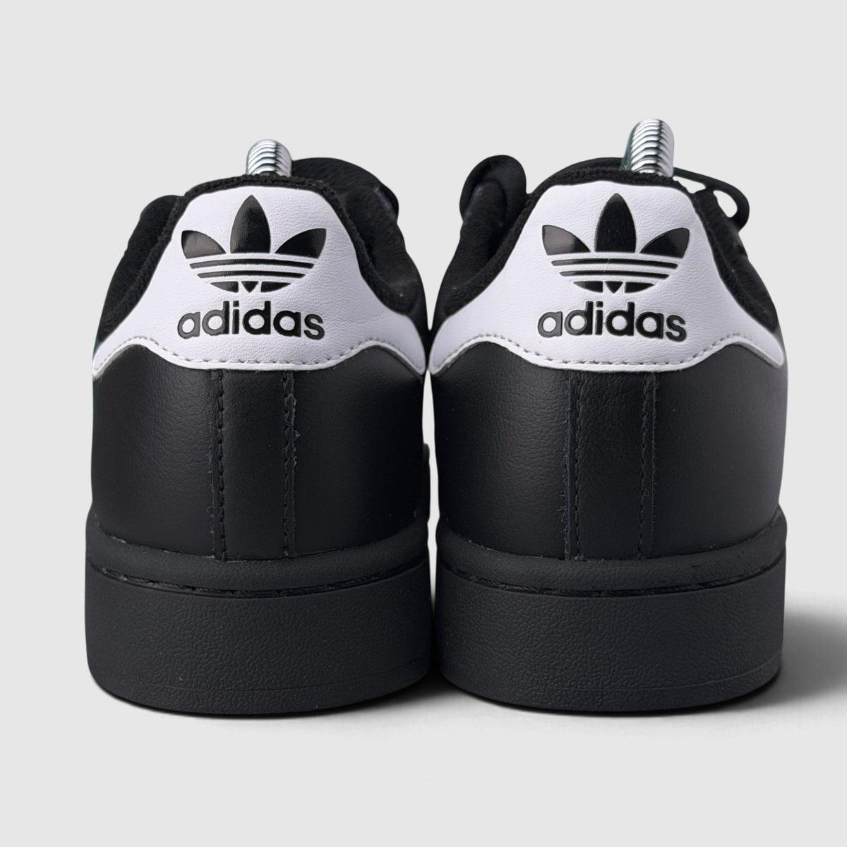 Adidas Superstar II Black White, buty sportowe damskie w bardzo dobrym stanie rozmiar 36, widok z tyłu