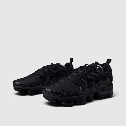 Nike Air VaporMax Plus Triple Black, buty sportowe męskie w dobrym stanie rozmiar 44.5, para butów