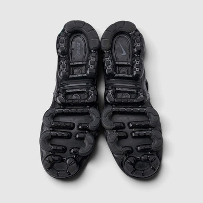 Nike Air VaporMax Plus Triple Black, buty sportowe męskie w dobrym stanie rozmiar 44.5, podeszwa