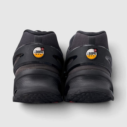 Nike Air Max DN8 Triple Black, buty sportowe męskie w dobrym stanie rozmiar 42.5, widok z tyłu