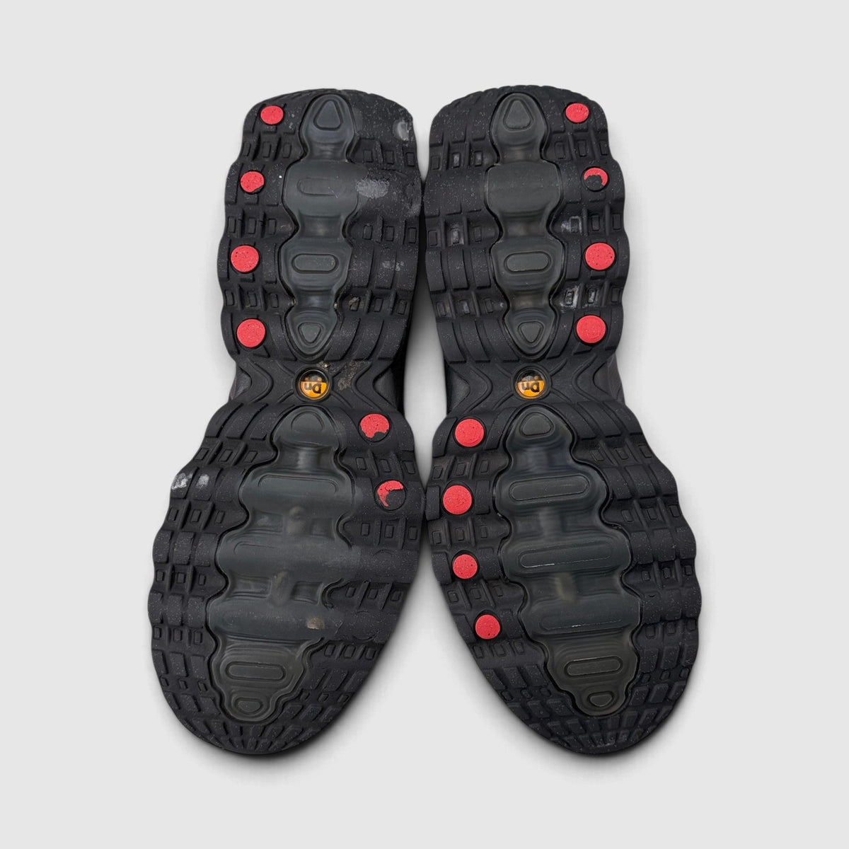 Nike Air Max DN8 Triple Black, buty sportowe męskie w dobrym stanie rozmiar 42.5, podeszwa