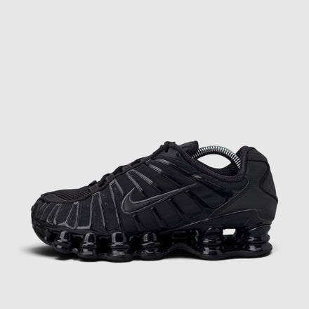 Nike Shox TL Triple Black, buty sportowe damskie w bardzo dobrym stanie rozmiar 39, boczny profil, lewa strona