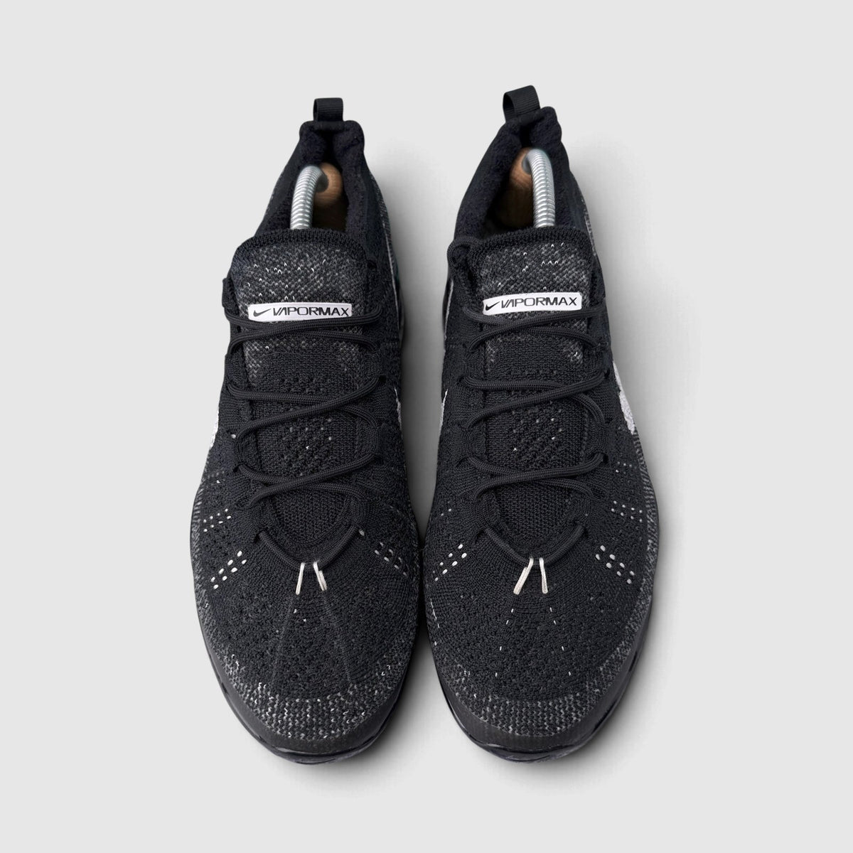 Nike Air VaporMax 2023 Flyknit Oreo, buty sportowe męskie w bardzo dobrym stanie rozmiar 44, widok z przodu
