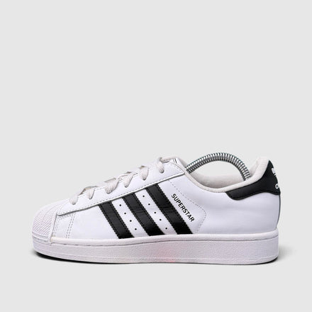 Adidas Superstar II Cloud White Black, buty sportowe damskie w bardzo dobrym stanie rozmiar 37 1/3, boczny profil, lewa strona