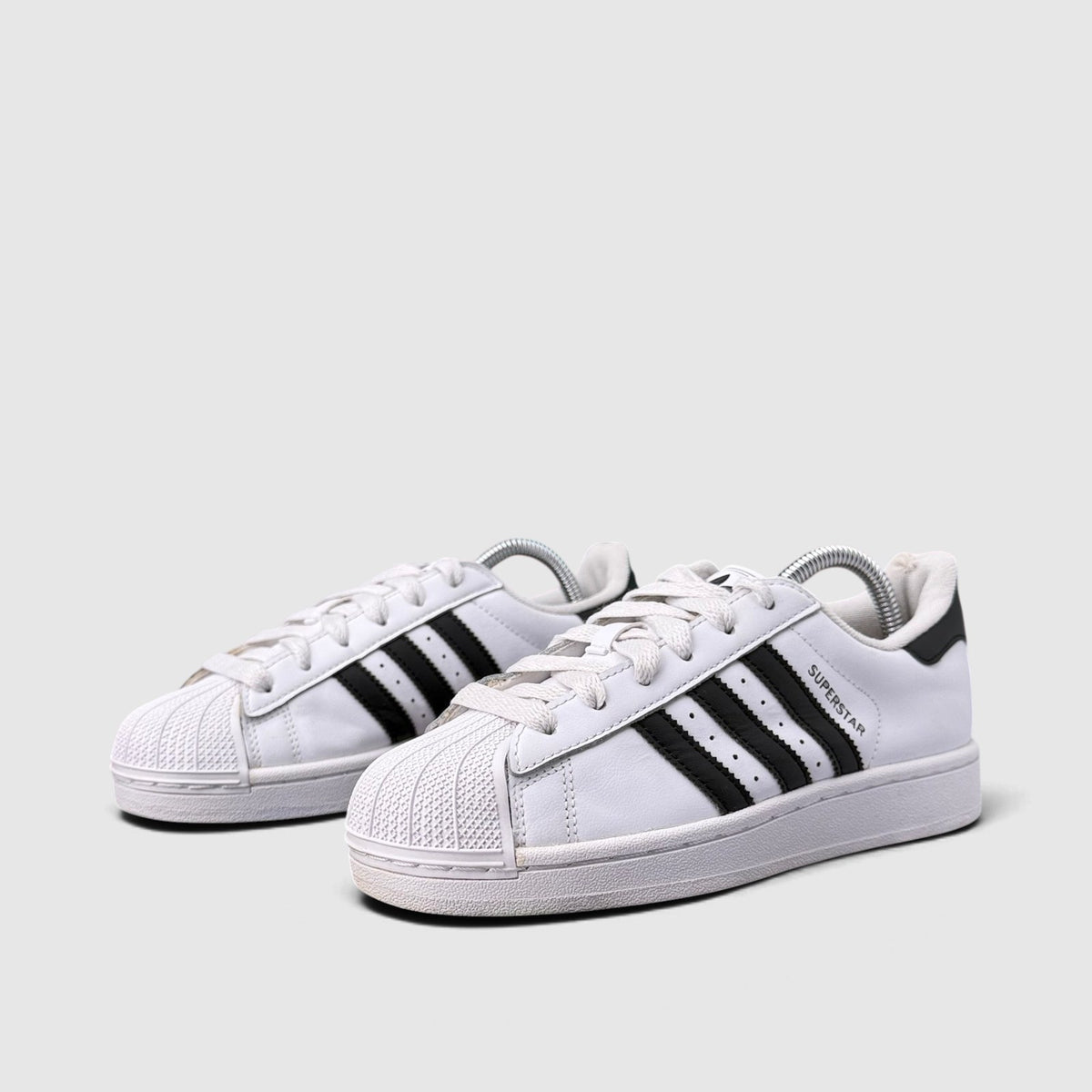 Adidas Superstar II Cloud White Black, buty sportowe damskie w bardzo dobrym stanie rozmiar 37 1/3, para butów