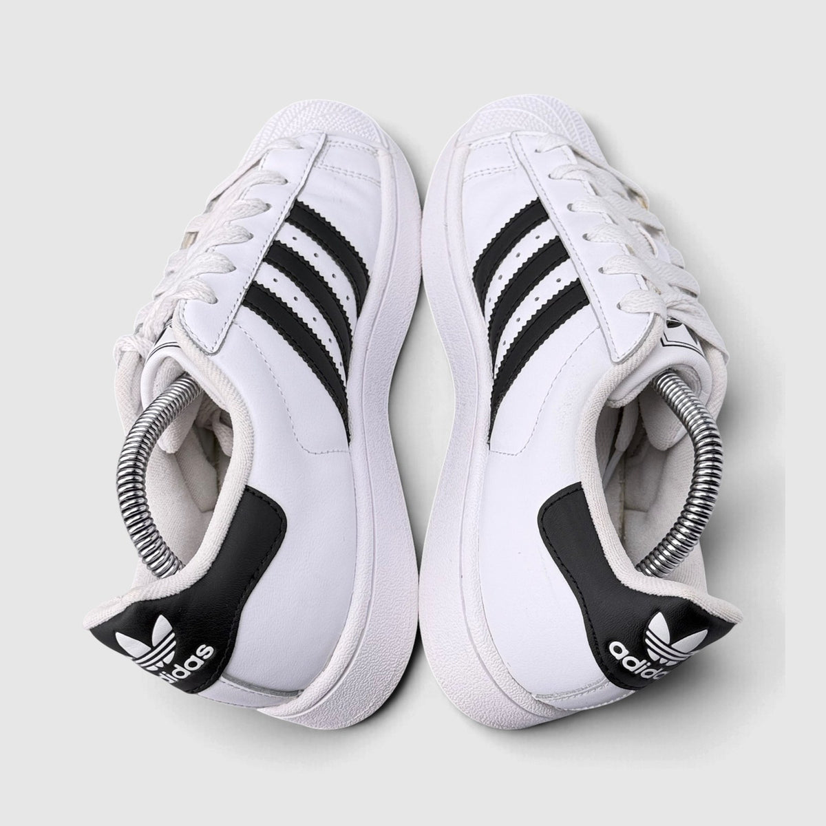 Adidas Superstar II Cloud White Black, buty sportowe damskie w bardzo dobrym stanie rozmiar 37 1/3, widok z góry