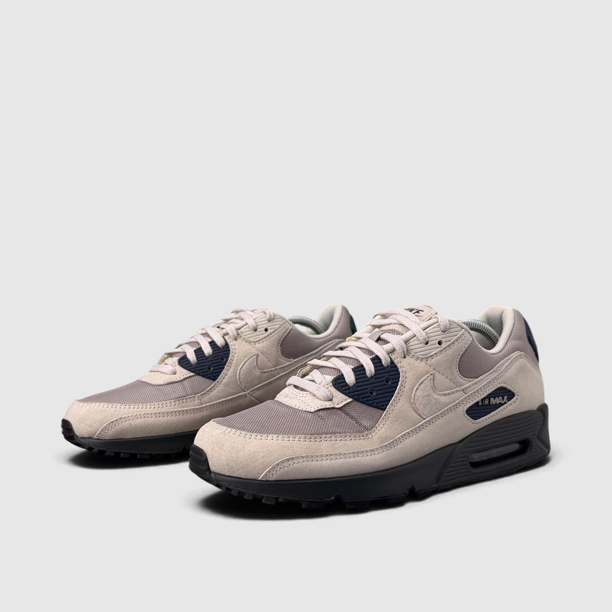 Nike Air Max 90 Light Orewood Brown, buty sportowe męskie w bardzo dobrym stanie rozmiar 44.5, para butów