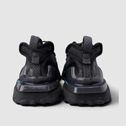 Nike React Vision Triple Black, buty sportowe męskie w bardzo dobrym stanie rozmiar 43, widok z tyłu