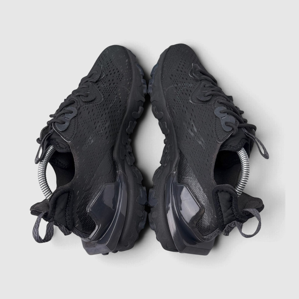 Nike React Vision Triple Black, buty sportowe męskie w bardzo dobrym stanie rozmiar 43, widok z góry