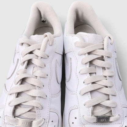 Nike Air Force 1 Low Triple White, buty sportowe męskie w dobrym stanie rozmiar 44, widok z góry