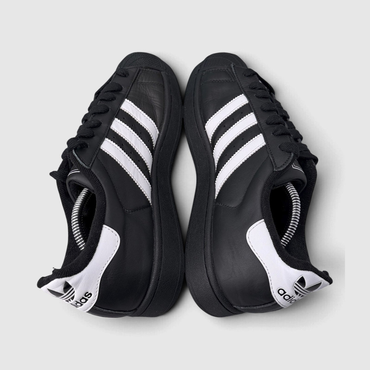 Adidas Superstar II Black White, buty sportowe damskie w bardzo dobrym stanie rozmiar 40 2/3, widok z góry